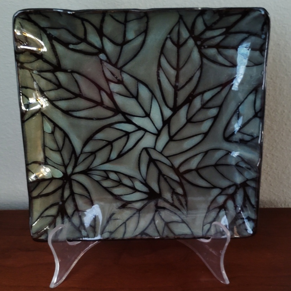 Roscher Leaf Patterned Square Serving Plate